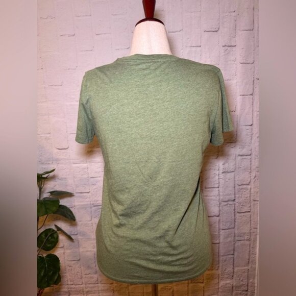 Lucky Brand Green Crew Neck Tee with Graphic Design, in Women’s Size Medium - Picture 4 of 9
